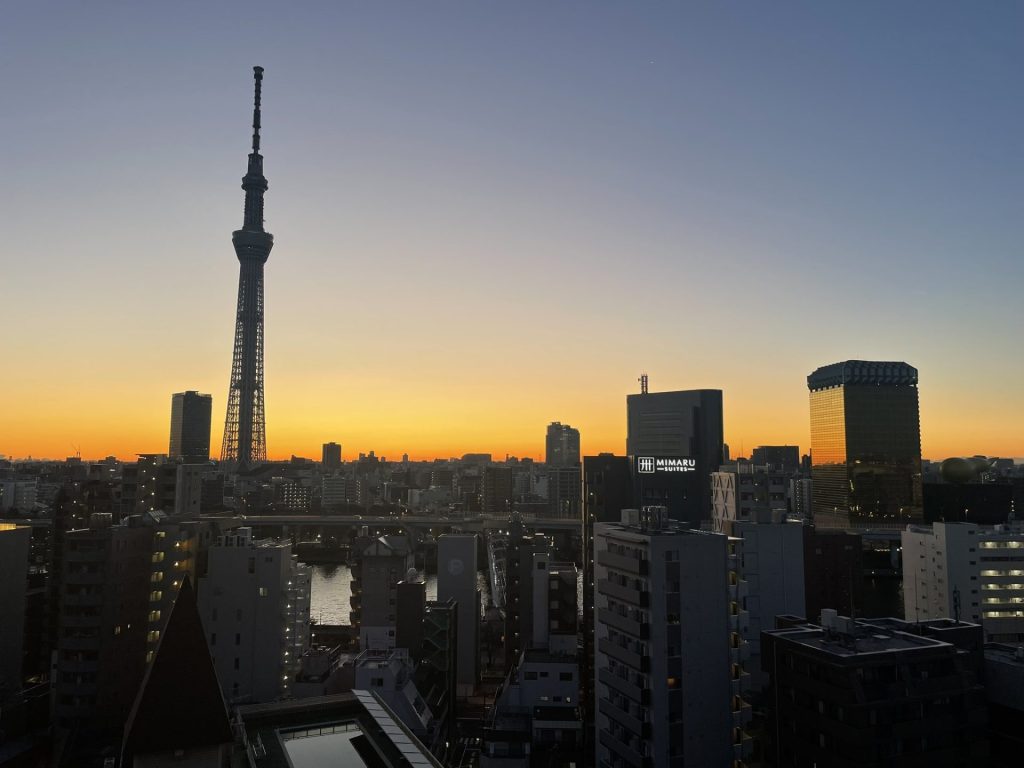 OMOベースからの夕景